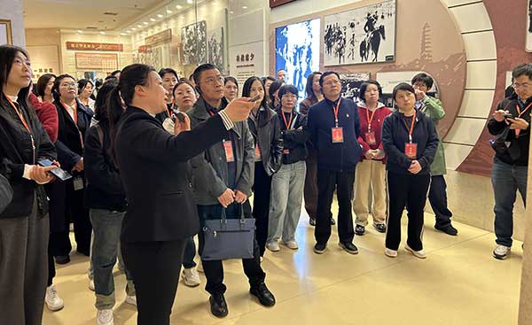 西柏坡干部学院现场教学